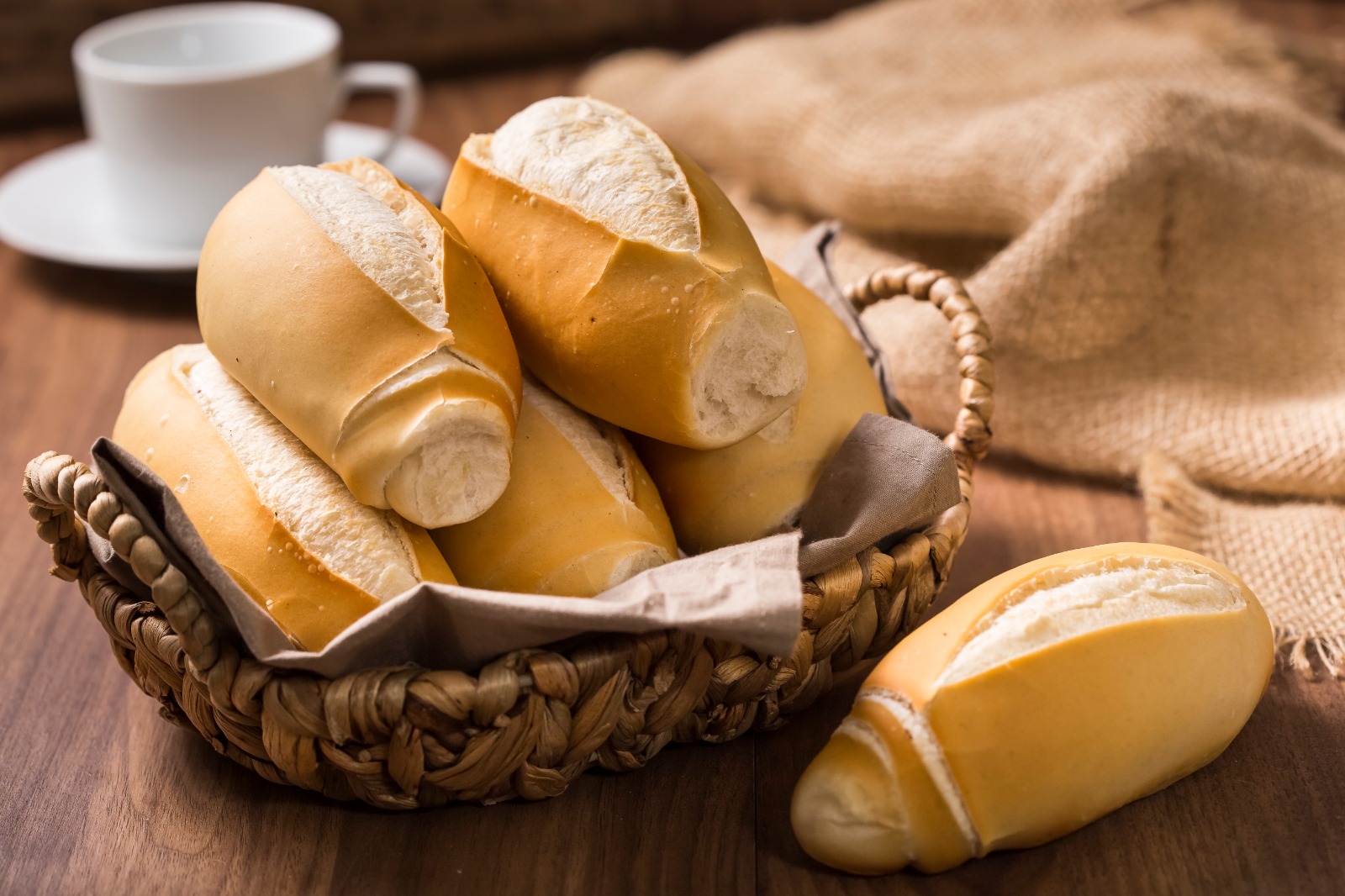 Dia mundial do pão: conheça quais os pães típicos em diferentes regiões ...